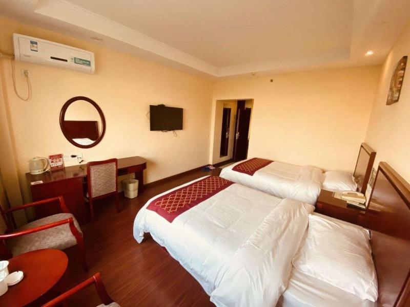 Greentree Inn Huai'An Bus Station Golden Eagle Xinya Huaihai Road Business Hotel Экстерьер фото