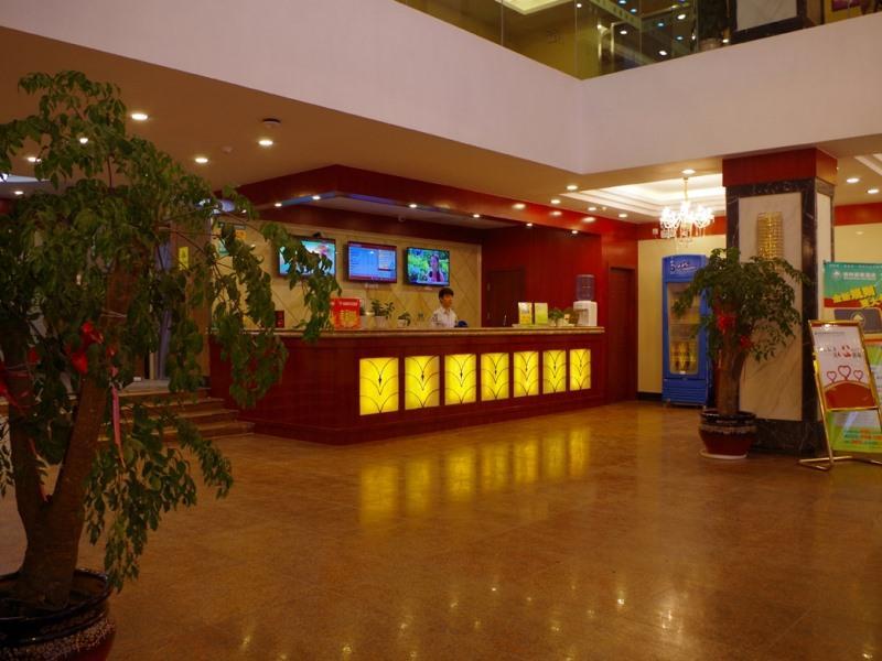 Greentree Inn Huai'An Bus Station Golden Eagle Xinya Huaihai Road Business Hotel Экстерьер фото