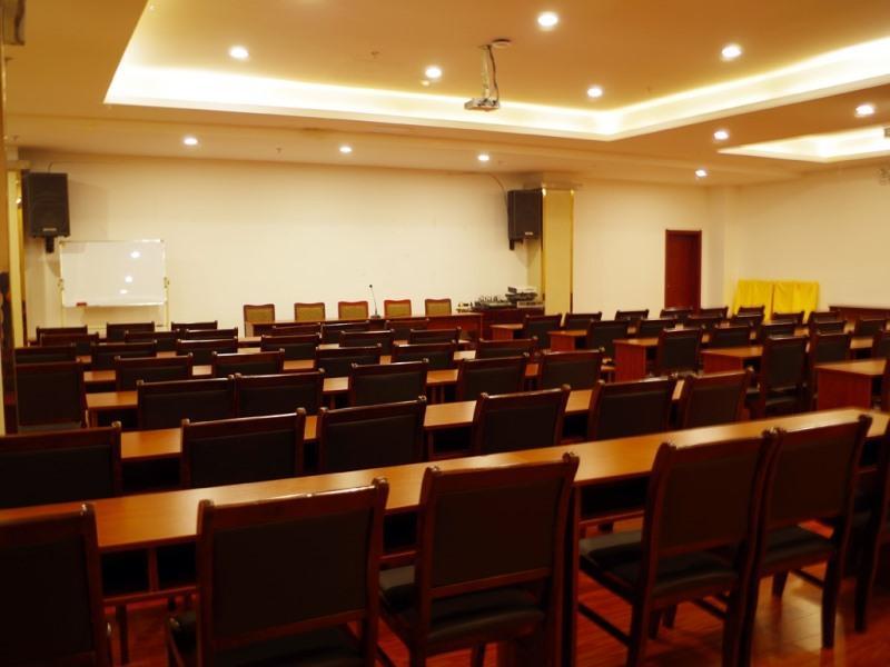 Greentree Inn Huai'An Bus Station Golden Eagle Xinya Huaihai Road Business Hotel Экстерьер фото