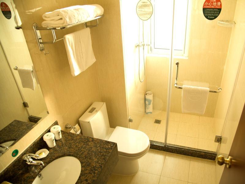 Greentree Inn Huai'An Bus Station Golden Eagle Xinya Huaihai Road Business Hotel Экстерьер фото