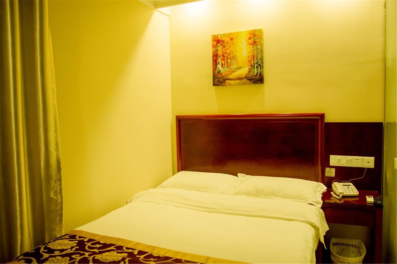 Greentree Inn Huai'An Bus Station Golden Eagle Xinya Huaihai Road Business Hotel Экстерьер фото